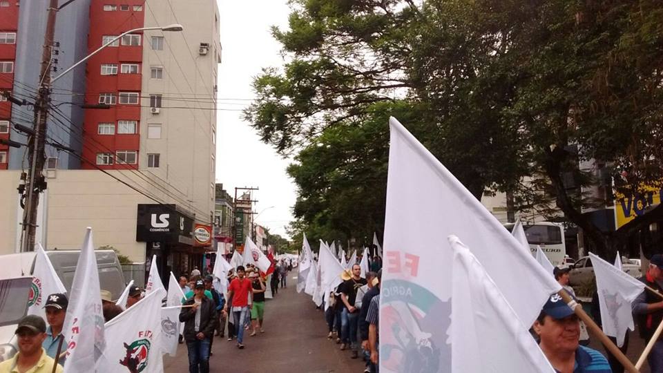 Ir para  <p><big>A Fetraf-RS est&aacute; mobilizada nas cidades de Passo Fundo e Pelotas para dizer n&atilde;o &agrave; Reforma da Previd&ecirc;ncia e &agrave; PEC 55. O dia foi marcado por protestos, caminhada,...